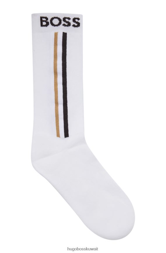 4TFNJN4469 أبيض Hugo Boss جوارب Hugo بيضاء ربع طول مع شعار وشريط مميز