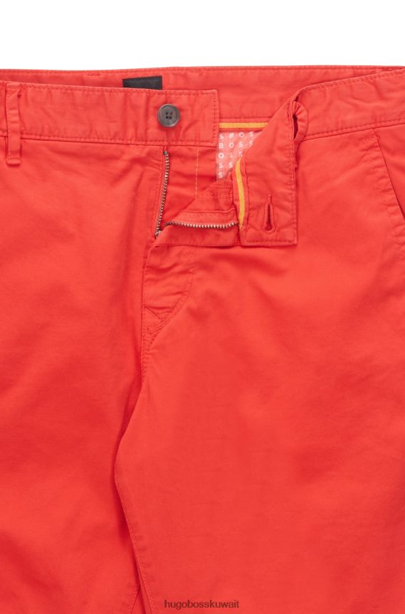4TFNJN4579 أحمر Hugo Boss شورت بقصّة ضيّقة من نسيج التويل القطني المطاطي باللون الأحمر هوغو