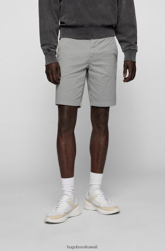 4TFNJN4584 رمادي Hugo Boss شورت رمادي بقصة ضيقة من نسيج التويل القطني المطاطي