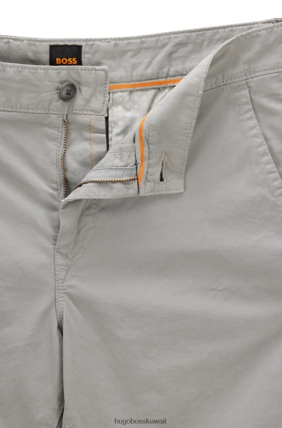 4TFNJN4584 رمادي Hugo Boss شورت رمادي بقصة ضيقة من نسيج التويل القطني المطاطي