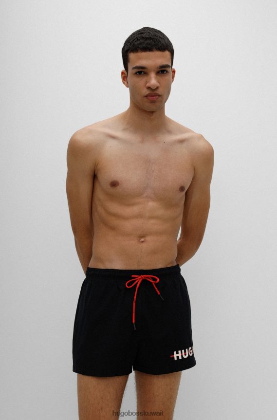 4TFNJN4598 أسود Hugo Boss شورت سباحة بشعار الماركة مصنوع من مادة معاد تدويرها سريعة الجفاف باللون الأسود Hugo