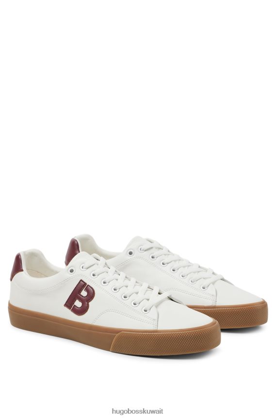 4TFNJN4664 أبيض Hugo Boss حذاء رياضي منخفض الرقبة بتفاصيل هوغو باللون الأبيض على شكل حرف "b" متباين