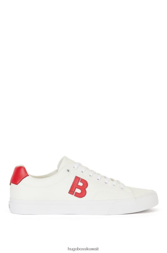 4TFNJN4665 أبيض Hugo Boss حذاء رياضي أبيض منخفض مع تفاصيل هوغو متباينة على شكل حرف 'b'