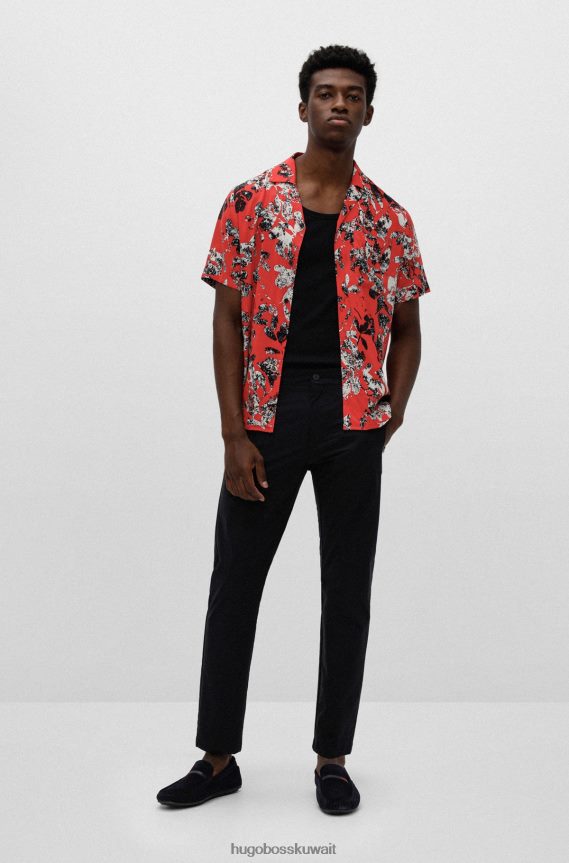 4TFNJN4707 أزرق غامق Hugo Boss حذاء موكاسين هوغو من جلد الغزال باللون الأزرق الداكن مع شعار أحمر