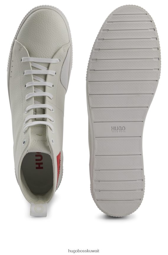 4TFNJN4760 أبيض Hugo Boss حذاء رياضي هوغو من الجلد المحبب مع شعار باللون الأحمر والأبيض