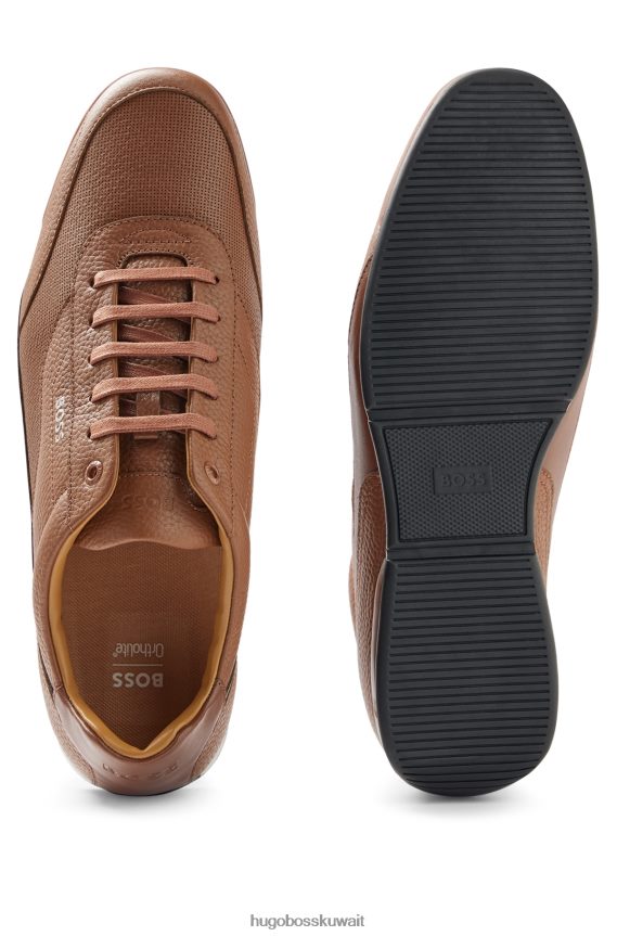 4TFNJN4763 بني Hugo Boss حذاء رياضي منخفض من الجلد المثقوب والمحبب باللون البني