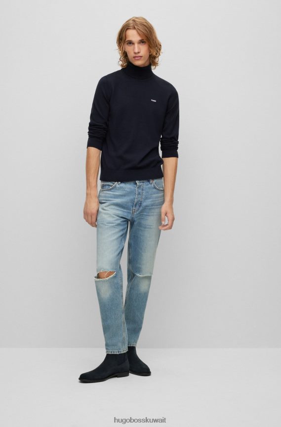 4TFNJN4779 أزرق غامق Hugo Boss حذاء تشيلسي من جلد الغزال هوغو مع نعل خارجي مطاطي وتفاصيل الشعار باللون الأزرق الداكن