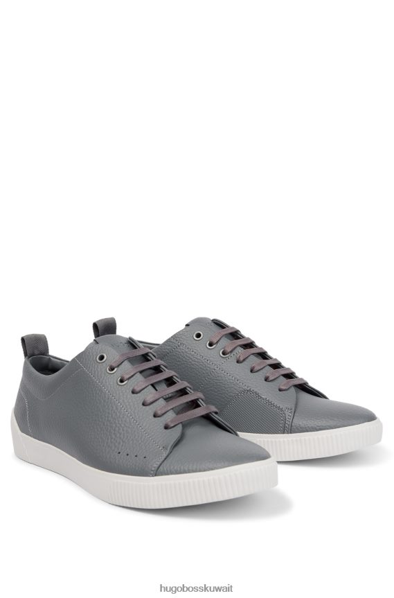 4TFNJN4788 رمادي Hugo Boss حذاء رياضي منخفض من الجلد المحبب مع شريط شعار هوغو باللون الرمادي