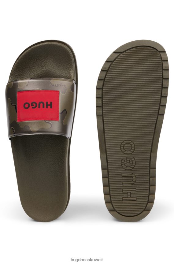 4TFNJN4819 اخضر فاتح Hugo Boss شرائح إيطالية الصنع بنمط مموه وشعار هوغو باللون الأخضر الفاتح