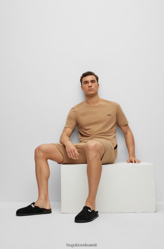 4TFNJN4885 أسود Hugo Boss حذاء مفتوح من جلد الغزال الأسود مع زخرفة شريطية مميزة ونعل خارجي من مادة إيفا