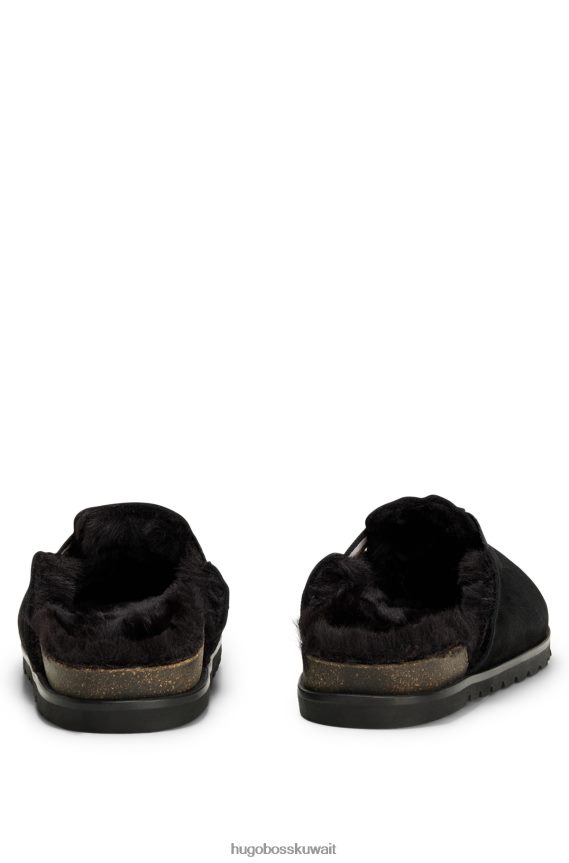 4TFNJN4885 أسود Hugo Boss حذاء مفتوح من جلد الغزال الأسود مع زخرفة شريطية مميزة ونعل خارجي من مادة إيفا