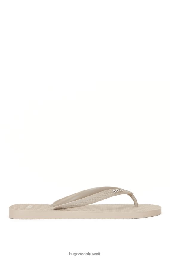 4TFNJN4889 البيج الفاتح Hugo Boss شبشب ذو علامة تجارية Hugo مع أشرطة منظمة باللون البيج الفاتح