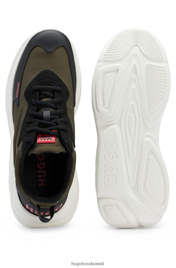 4TFNJN4898 أخضر غامق Hugo Boss حذاء رياضي باللون الأخضر الداكن مستوحى من رياضة الجري مصنوع من مواد مختلطة مع تفاصيل شعار هوغو