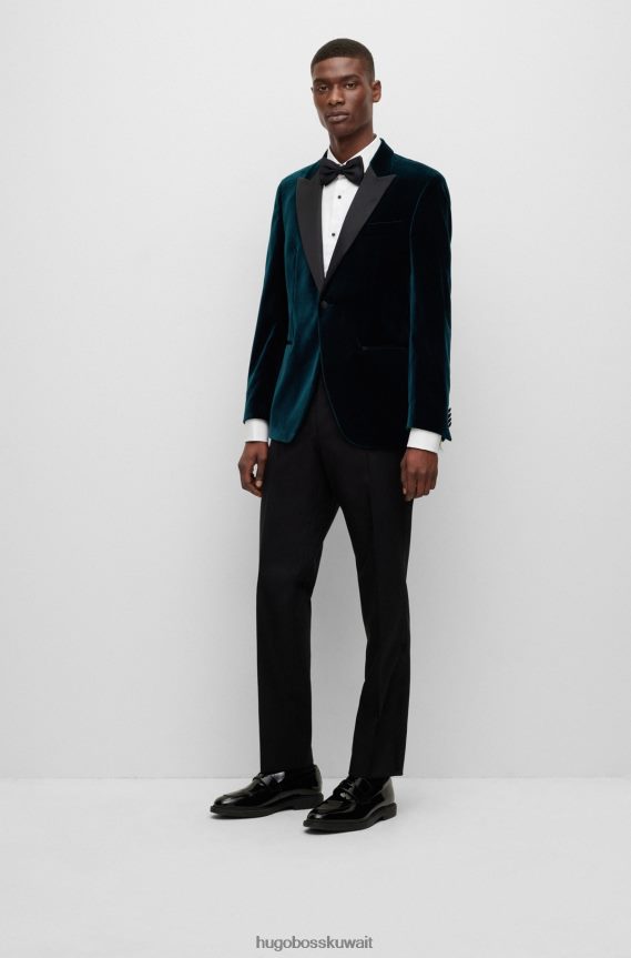 4TFNJN4987 أسود Hugo Boss حذاء لوفر من الجلد اللامع مع تفاصيل شعار باللونين الأسود والذهبي باللون الأسود