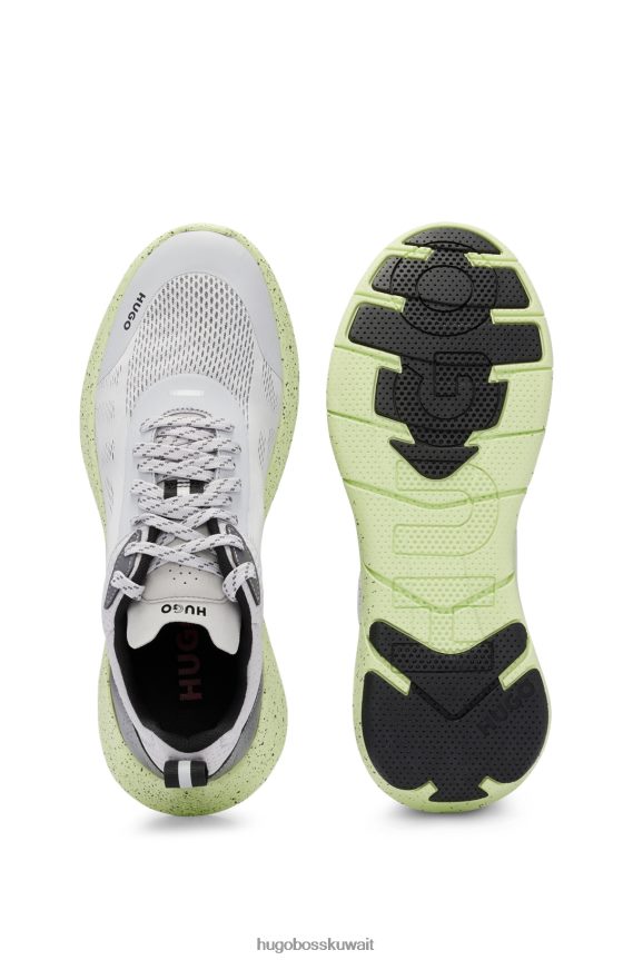 4TFNJN5035 رمادي فاتح Hugo Boss حذاء رياضي بجزء علوي شبكي مع تفاصيل زخرفية عاكسة باللون الرمادي الفاتح