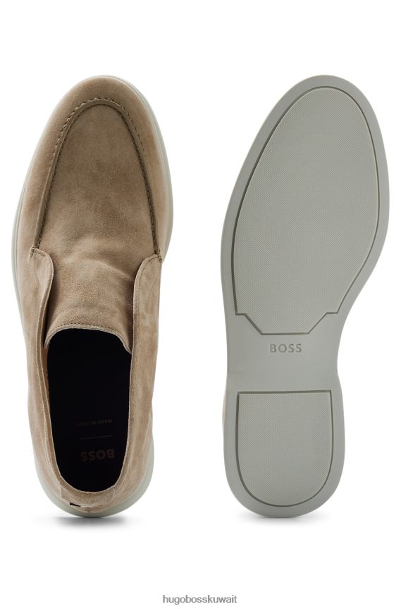 4TFNJN5050 اللون البيج Hugo Boss حذاء صحراوي من الجلد مع تفاصيل الشعار هوغو بيج