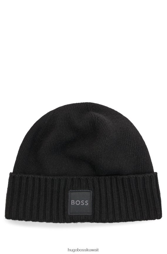 4TFNJN5115 أسود Hugo Boss قبعة صغيرة محبوكة باللون الأسود من هوغو مع شارة شعار منسوجة