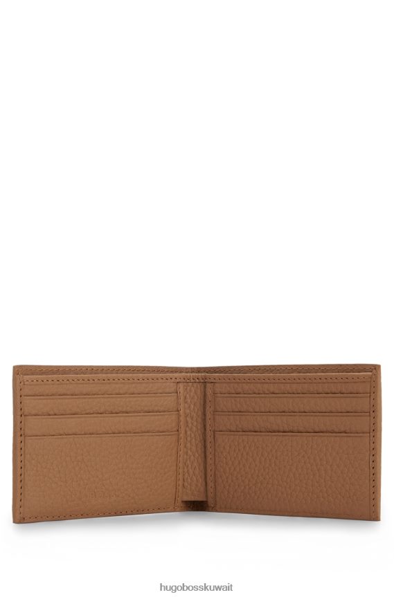 4TFNJN5258 اللون البيج Hugo Boss محفظة هوغو من الجلد المحبب مع شعار مصقول باللون البيج