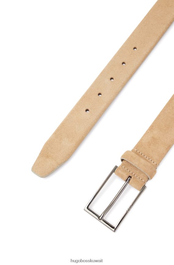 4TFNJN5275 اللون البيج Hugo Boss حزام من جلد الغزال مع شعار ومشبك معدني باللون البيج