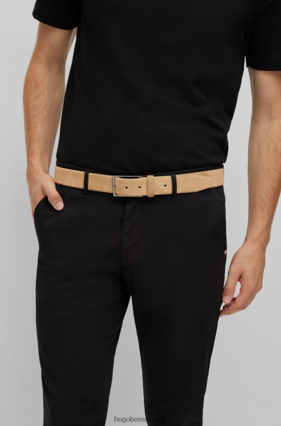 4TFNJN5275 اللون البيج Hugo Boss حزام من جلد الغزال مع شعار ومشبك معدني باللون البيج
