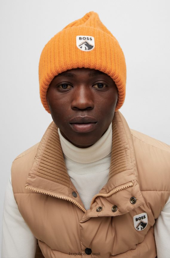 4TFNJN5280 البرتقالي Hugo Boss قبعة صغيرة من هوغو متماسكة مكتنزة مع شارة شعار الجبل باللون البرتقالي