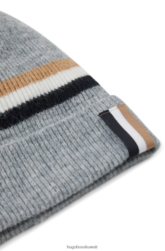 4TFNJN5290 فضة Hugo Boss قبعة صغيرة مضلعة باللون الفضي مع خطوط مميزة