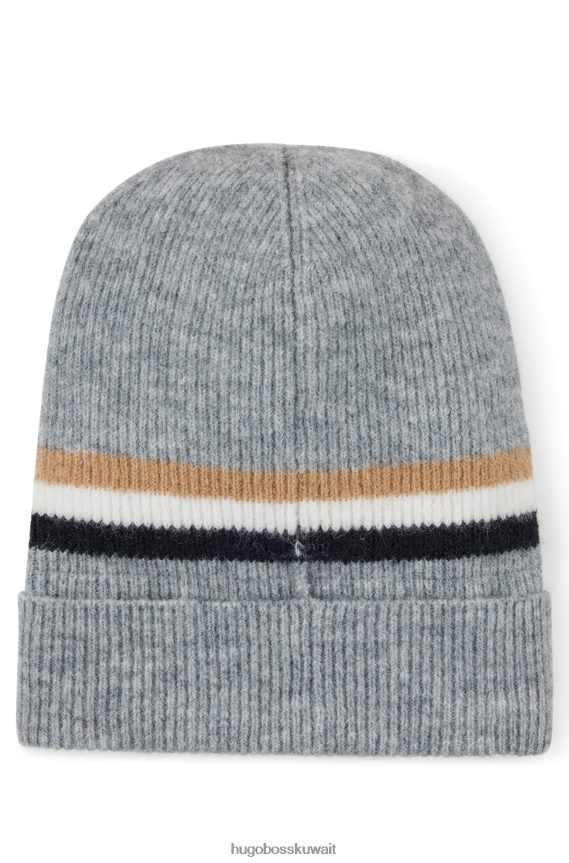4TFNJN5290 فضة Hugo Boss قبعة صغيرة مضلعة باللون الفضي مع خطوط مميزة