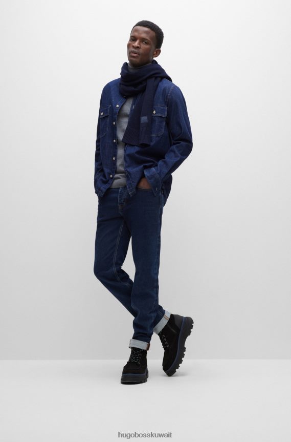 4TFNJN5294 أزرق غامق Hugo Boss وشاح منسوج باللون الأزرق الداكن مع شارة شعار هوغو منسوجة