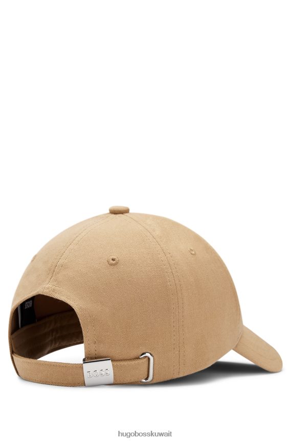 4TFNJN5315 اللون البيج Hugo Boss قبعة من نسيج قطني طويل باللون البيج مع شعار Union Jack Hugo