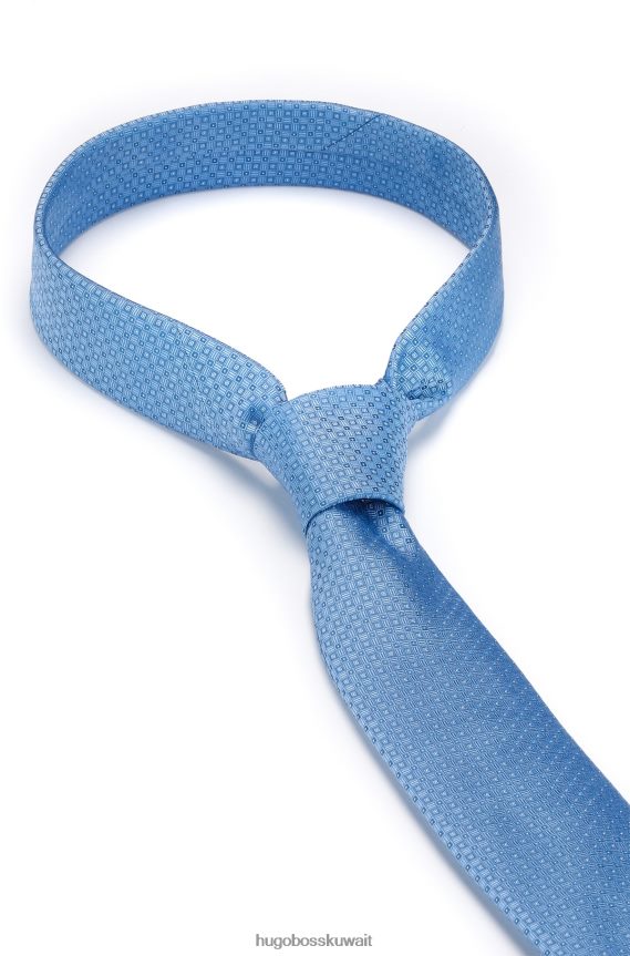 4TFNJN5331 أزرق فاتح Hugo Boss ربطة عنق هوغو من حرير الجاكار بنقش صغير باللون الأزرق الفاتح