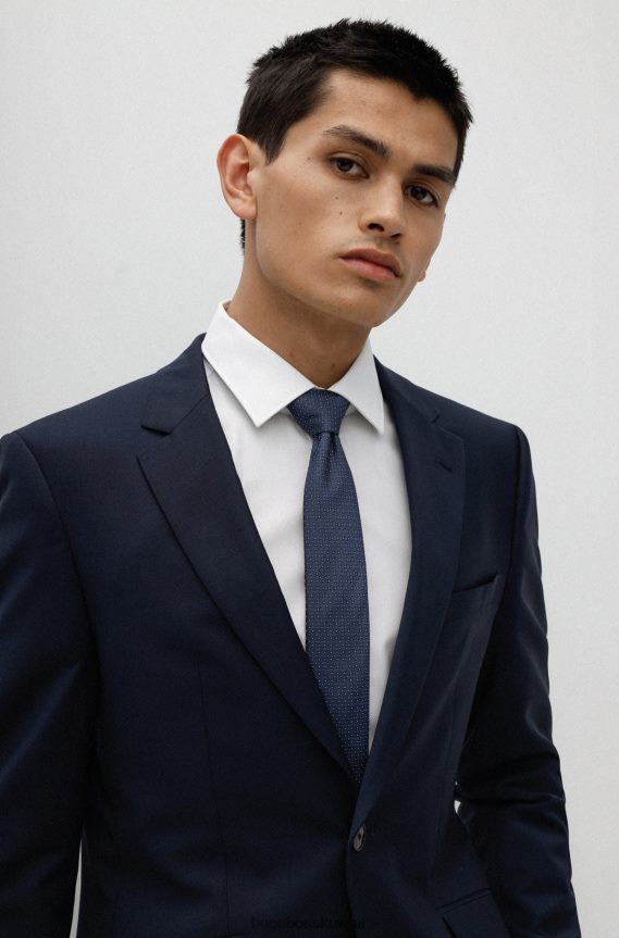 4TFNJN5332 أزرق غامق Hugo Boss ربطة عنق من قماش الجاكار الحريري مع نقش صغير باللون الأزرق الداكن