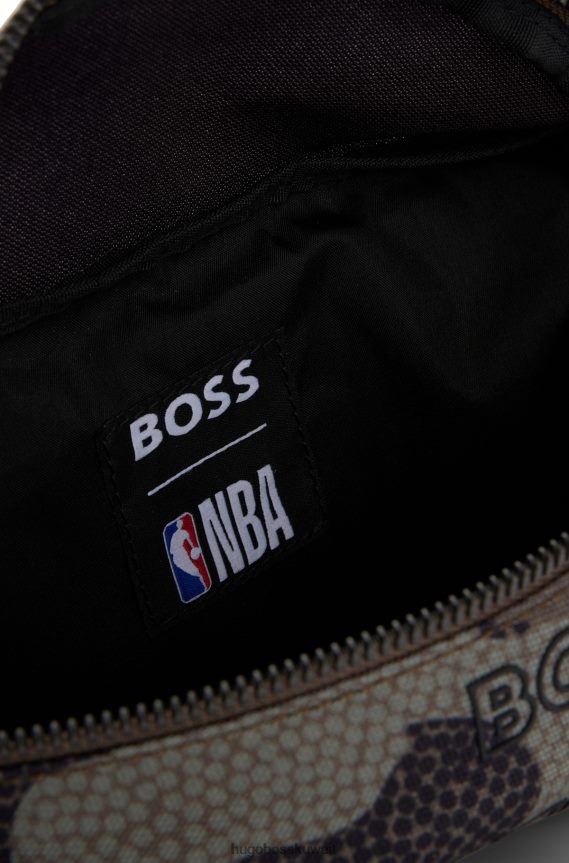 4TFNJN5392 منقوشة Hugo Boss & حقيبة حزام من مادة معاد تدويرها منقوشة من الرابطة الوطنية لكرة السلة