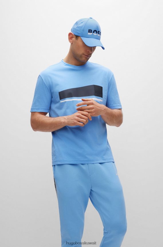 4TFNJN5415 أزرق Hugo Boss قبعة من نسيج قطني طويل باللون الأزرق مع شعار هوغو مطبوع بالألوان