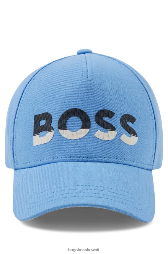 4TFNJN5415 أزرق Hugo Boss قبعة من نسيج قطني طويل باللون الأزرق مع شعار هوغو مطبوع بالألوان