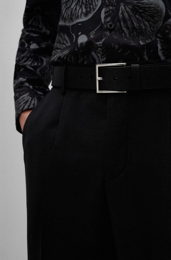 4TFNJN5435 أسود Hugo Boss حزام من الجلد المحبب مع شعار Keeper Hugo باللون الأسود