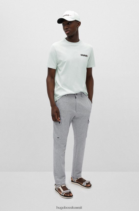 4TFNJN5443 اخضر فاتح Hugo Boss قبعة هوغو قطنية طويلة باللون الأخضر الفاتح مع شعار وشريط أحمر