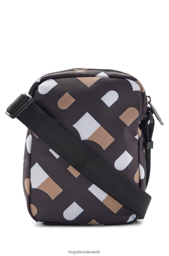 4TFNJN5488 منقوشة Hugo Boss حقيبة مراسل بطبعة مونوغرام منقوشة من Hugo مصنوعة من النايلون المعاد تدويره