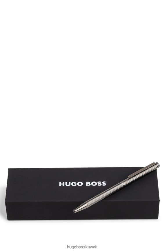4TFNJN5499 فضة Hugo Boss قلم حبر جاف هيوغو جونميتال فضي بنمط منقوش