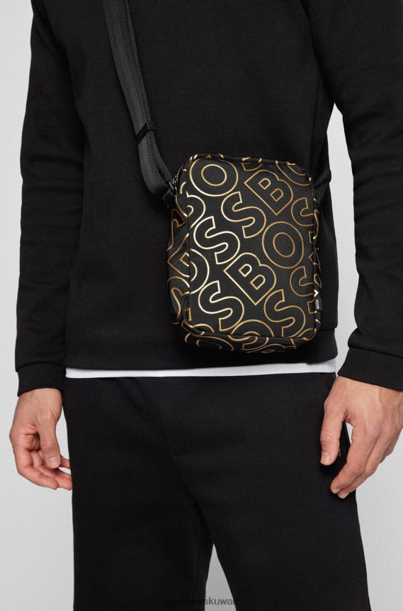 4TFNJN5504 أسود Hugo Boss حقيبة مراسل بطبعة شعار من قماش هوغو المعاد تدويره باللون الأسود