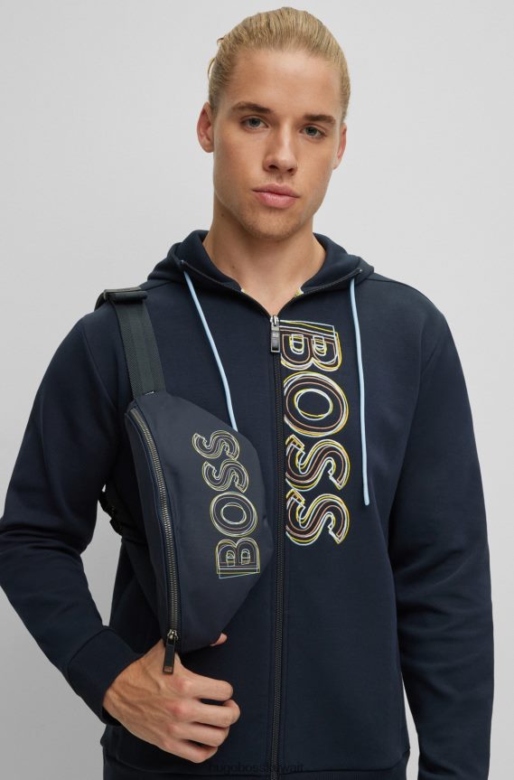 4TFNJN5509 أزرق غامق Hugo Boss حقيبة حزام من النايلون المعاد تدويره باللون الأزرق الداكن مع طباعة شعار هوغو بطبقات