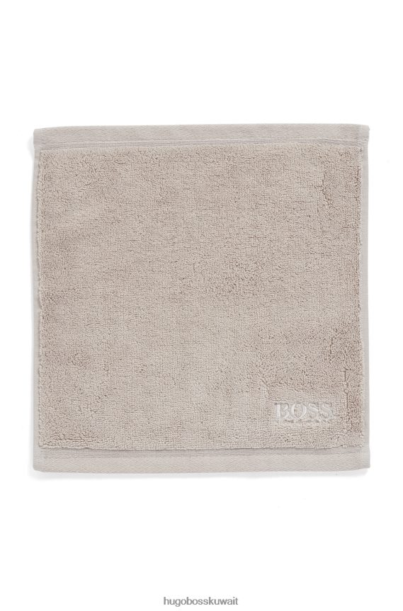 4TFNJN5524 البيج الفاتح Hugo Boss قطعة قماش وجه تحمل العلامة التجارية من قطن بحر إيجه الممشط باللون البيج الفاتح