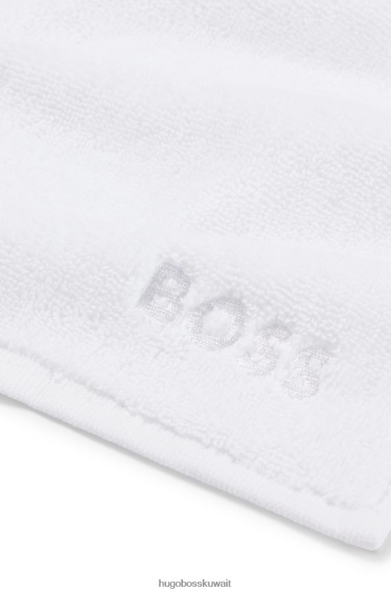 4TFNJN5550 أبيض Hugo Boss قماش وجه من القطن المصري مع شعار متباين باللون الأبيض