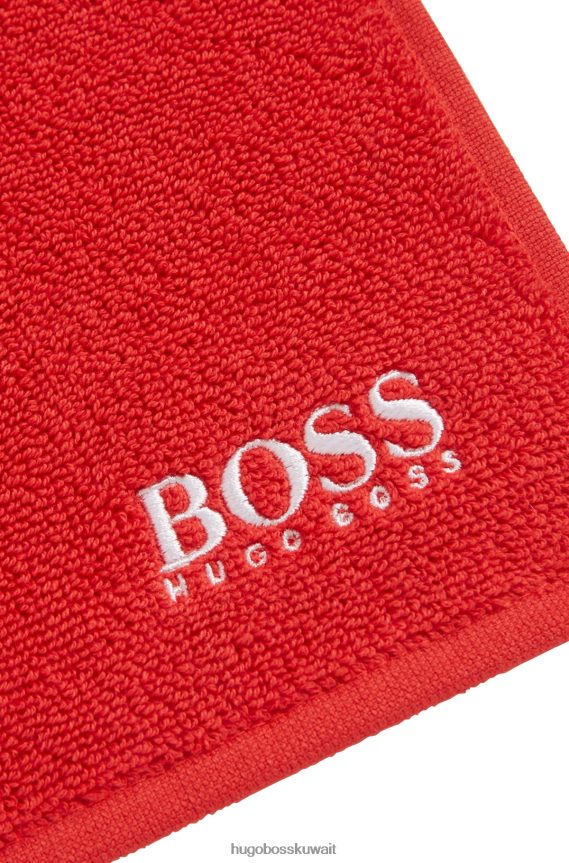 4TFNJN5556 أحمر Hugo Boss قماش وجه من القطن المصري مع شعار متباين باللون الأحمر