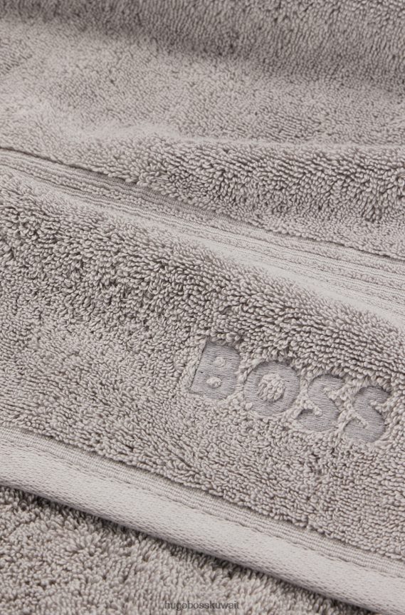 4TFNJN5574 فضة Hugo Boss منشفة يد مطرزة بشعار هوغو من قطن بحر إيجه فضي