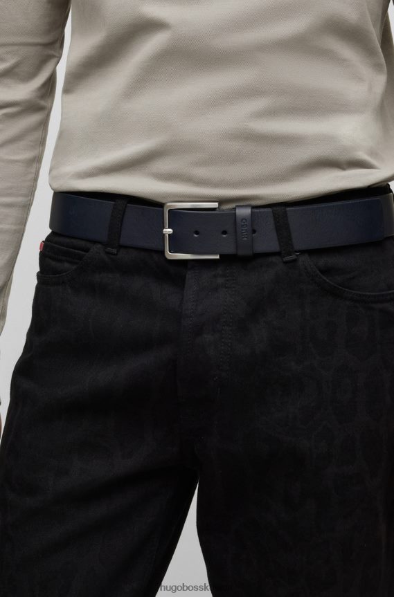 4TFNJN5579 أزرق غامق Hugo Boss حزام من الجلد المحبب مع أجزاء معدنية مصقولة