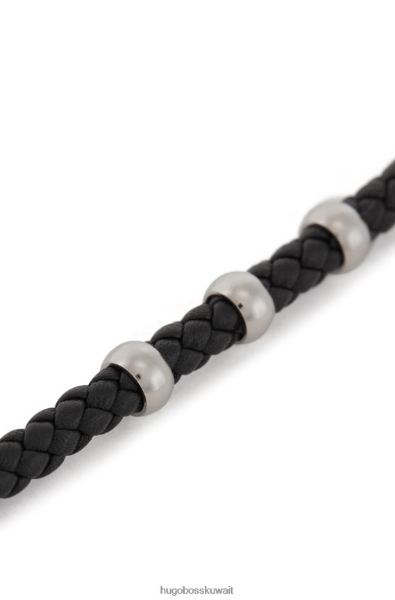4TFNJN5599 أسود Hugo Boss سوار هوغو من الجلد المضفر باللون الأسود مع إغلاق مغناطيسي يحمل العلامة التجارية