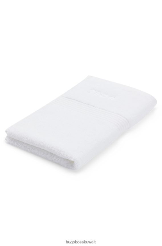 4TFNJN5600 أبيض Hugo Boss منشفة الضيوف هوغو بيضاء مطرزة بشعار الماركة من قطن بحر إيجه