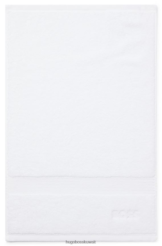 4TFNJN5600 أبيض Hugo Boss منشفة الضيوف هوغو بيضاء مطرزة بشعار الماركة من قطن بحر إيجه
