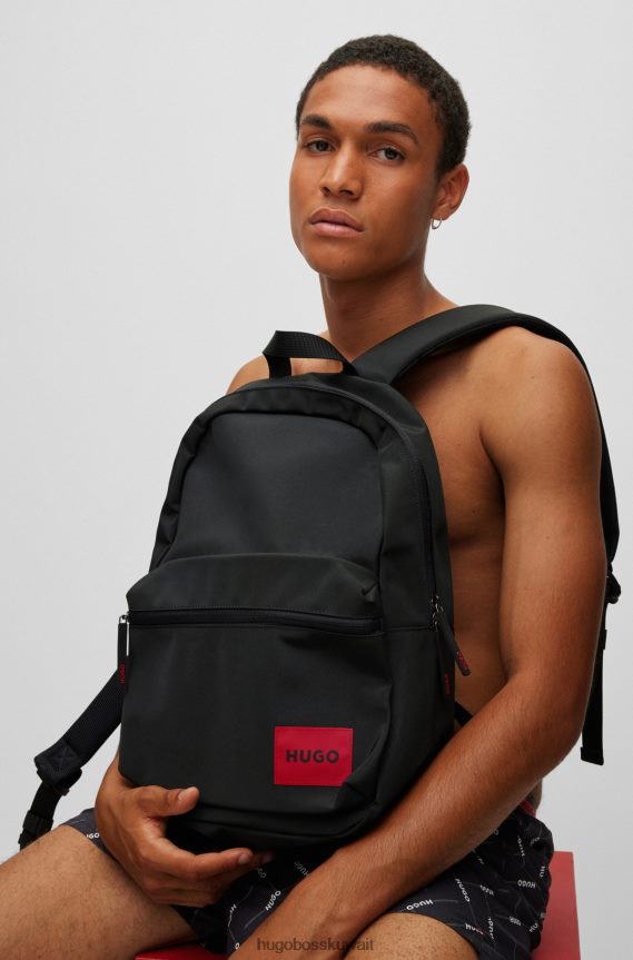 4TFNJN5626 أسود Hugo Boss حقيبة ظهر Hugo سوداء من النايلون المعاد تدويره مع ملصق شعار أحمر