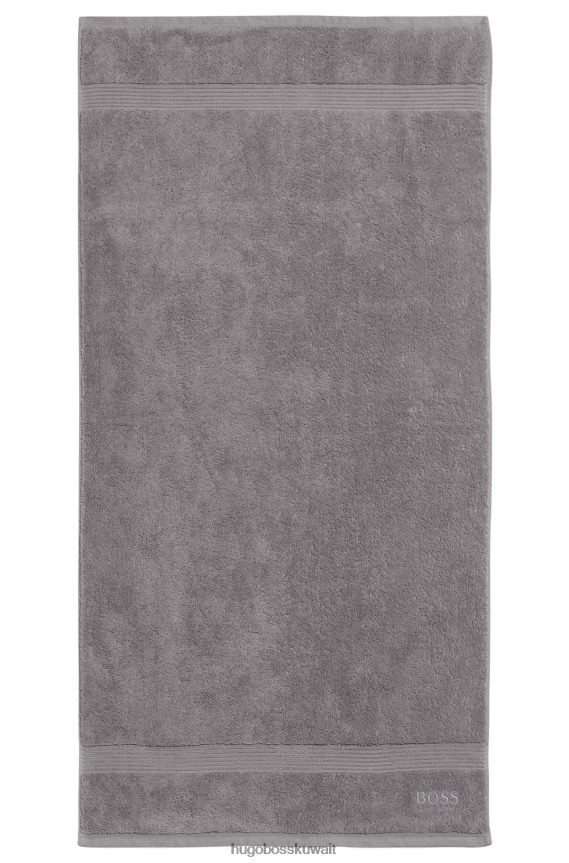4TFNJN5642 فضة Hugo Boss منشفة حمام بشعار فضي من قطن بحر إيجه